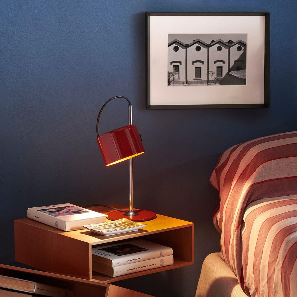 Coupe Table Lamp