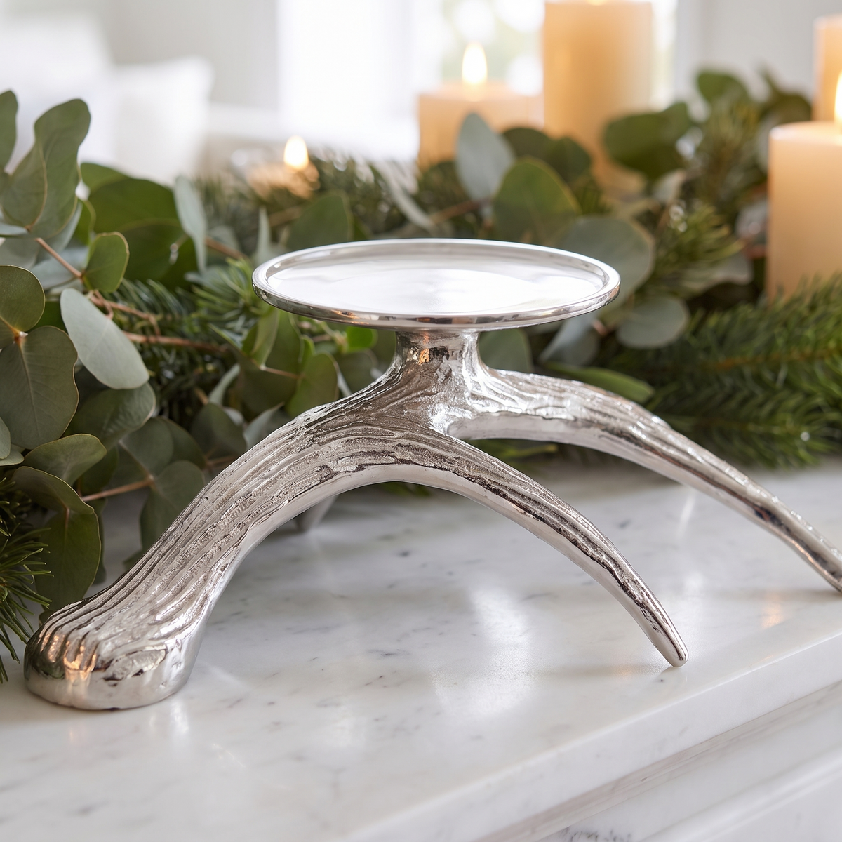 Silver Antler Horn Metal Candle Holder – close-up of the finish and texture