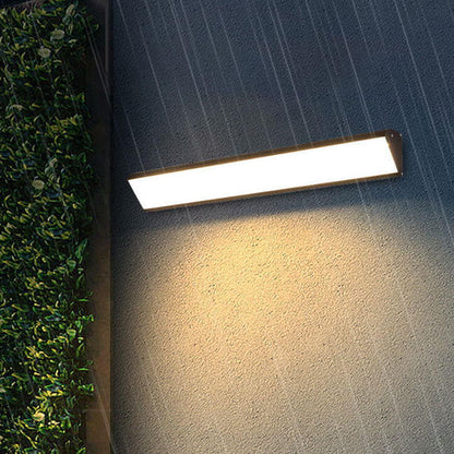 Modern Slim LED Outdoor Wall Light