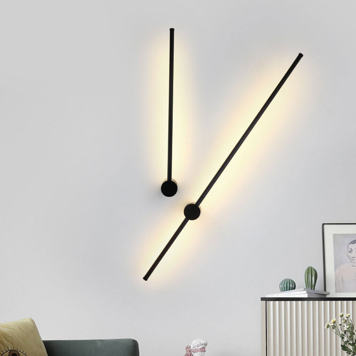Modern Linear LED Wall Light