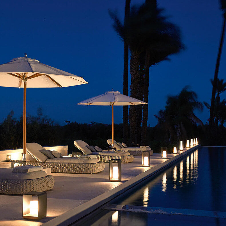 Modern Outdoor LED Frame Lantern Light