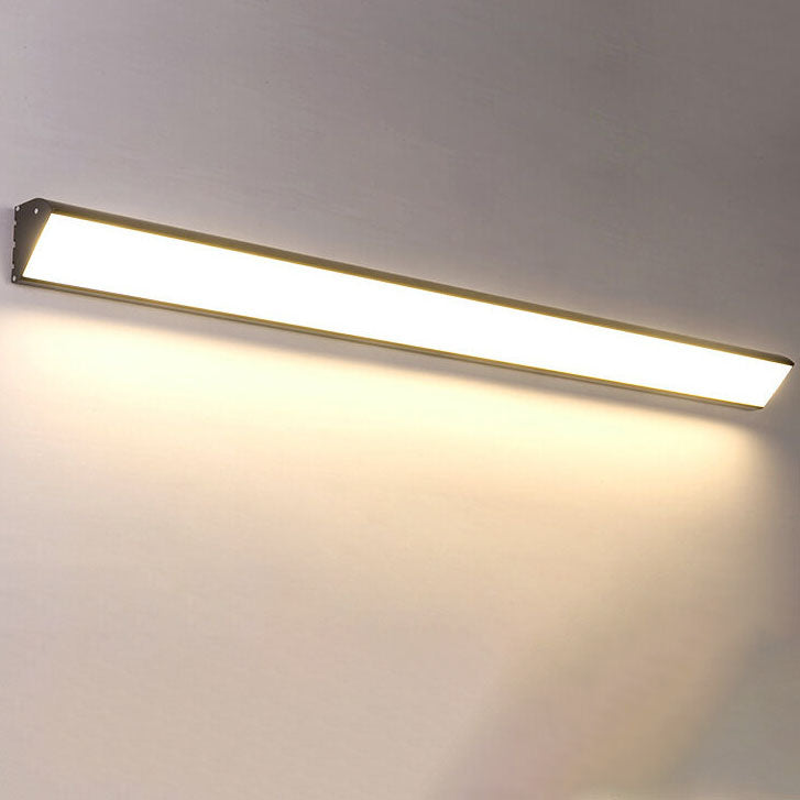 Modern Slim LED Outdoor Wall Light