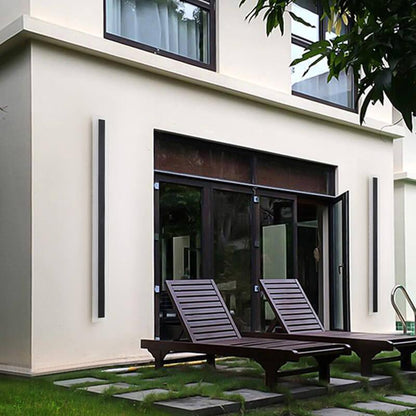 Modern Vertical LED Outdoor Wall Light