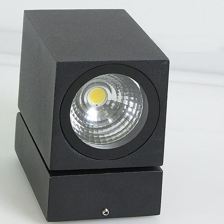 Adjustable LED Outdoor Wall Spotlight
