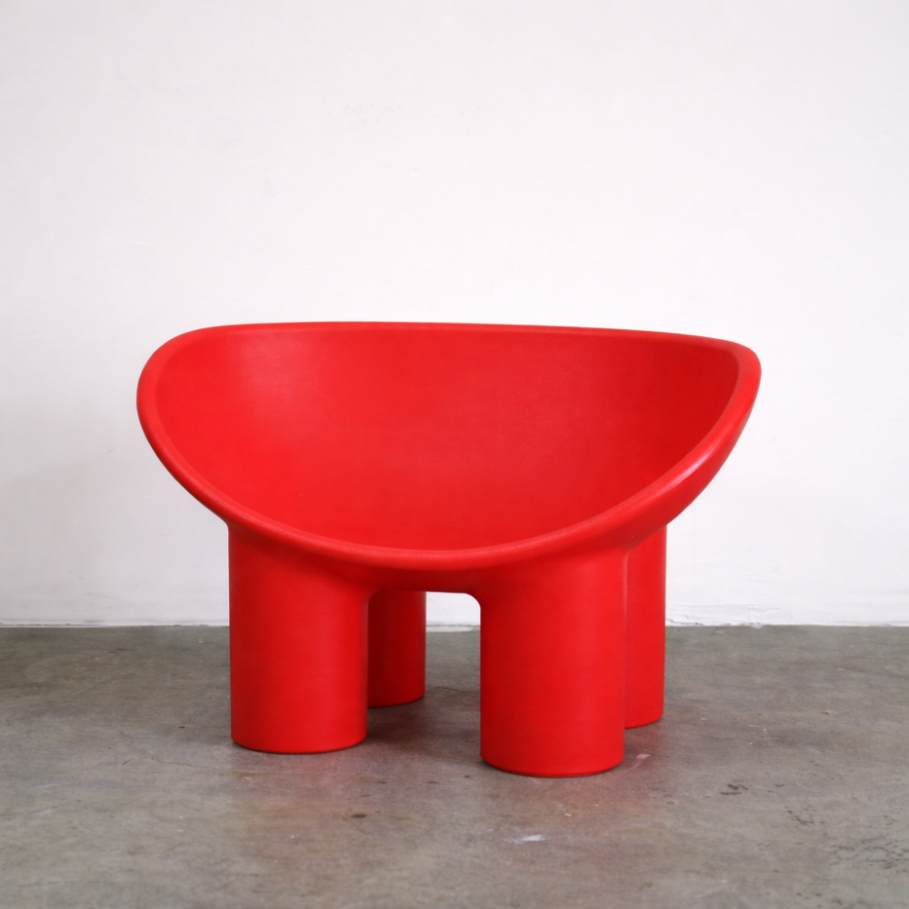 Sculpted Cylinder Chair