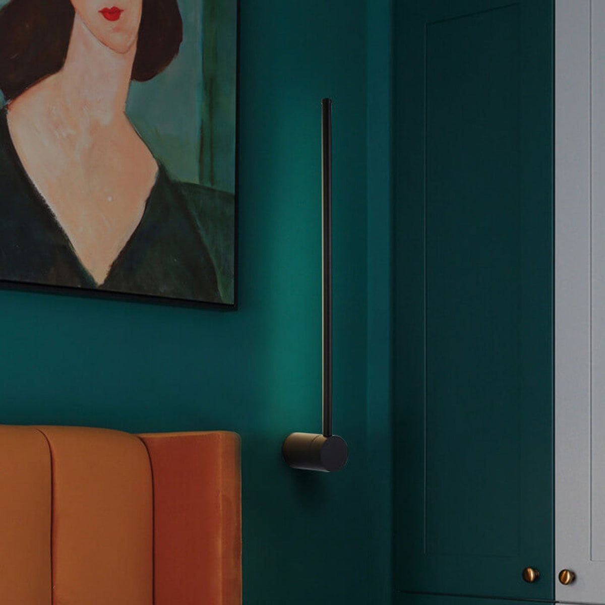 Modern Linear LED Wall Light