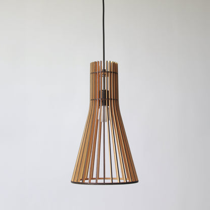 Tredo Wood Pendant Light