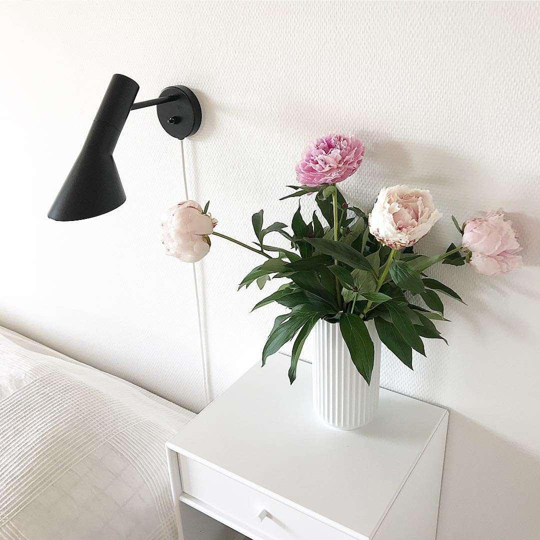 Arvo Adjustable Wall Light