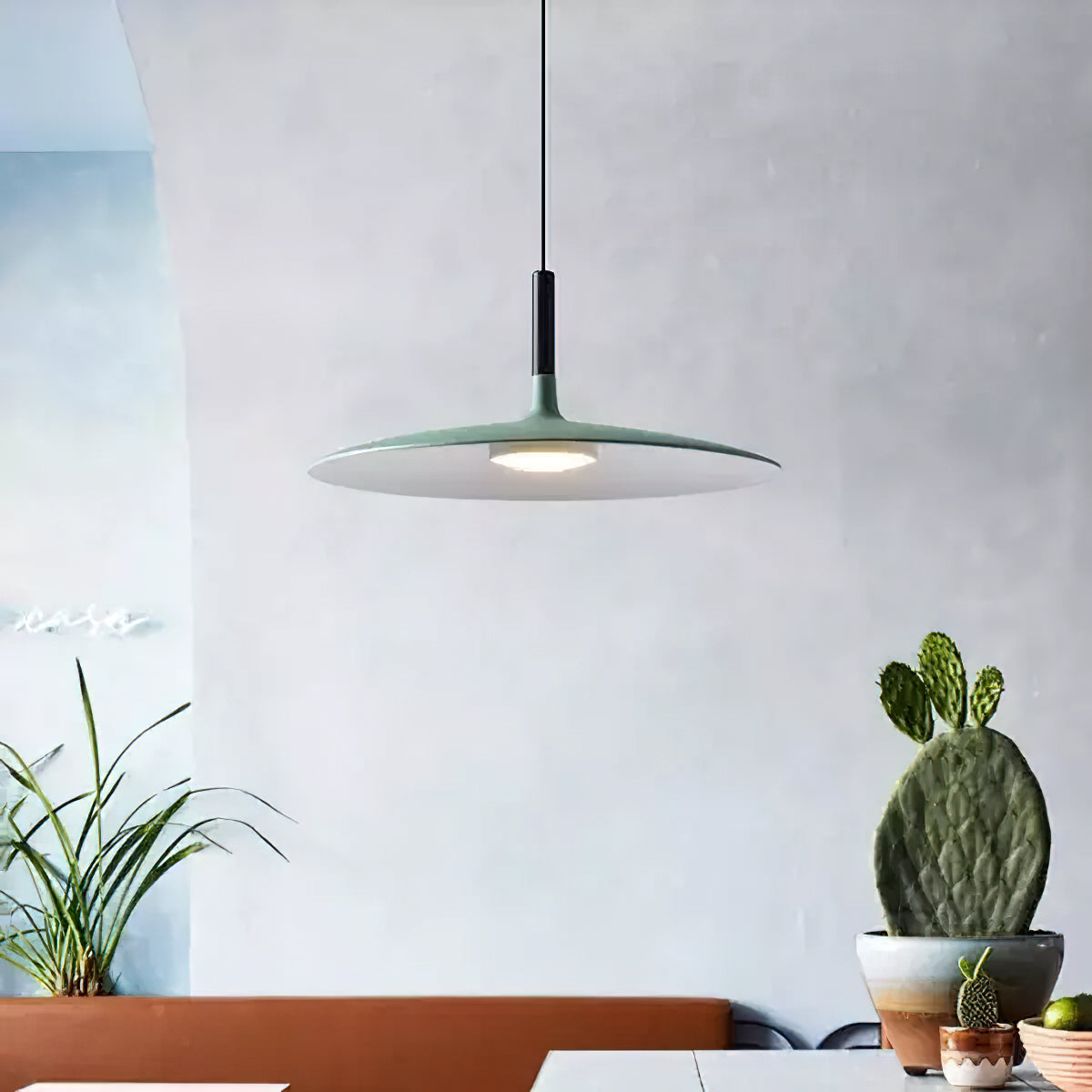 Aplomb Pendant Light