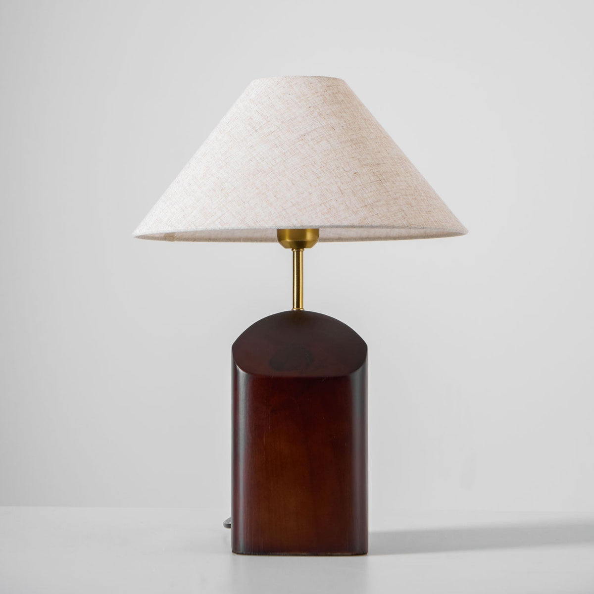 Arouca Table Lamp