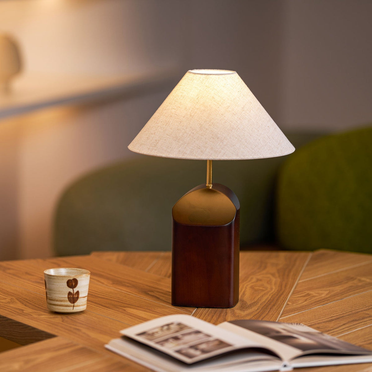 Arouca Table Lamp