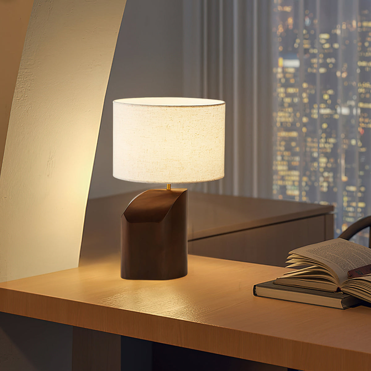 Arouca Table Lamp