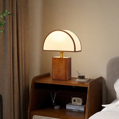 Auburn Table Lamp