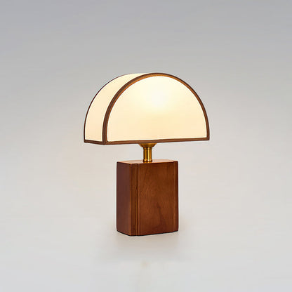 Auburn Table Lamp