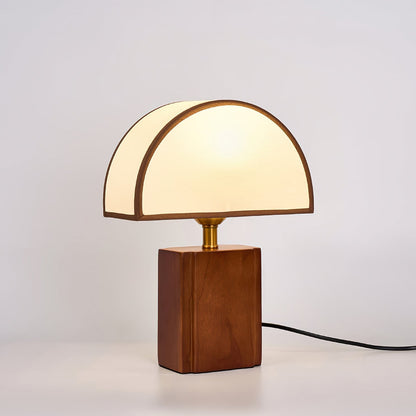 Auburn Table Lamp