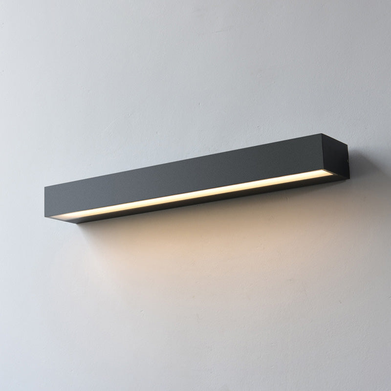 Modern Linear LED Outdoor Wall Light