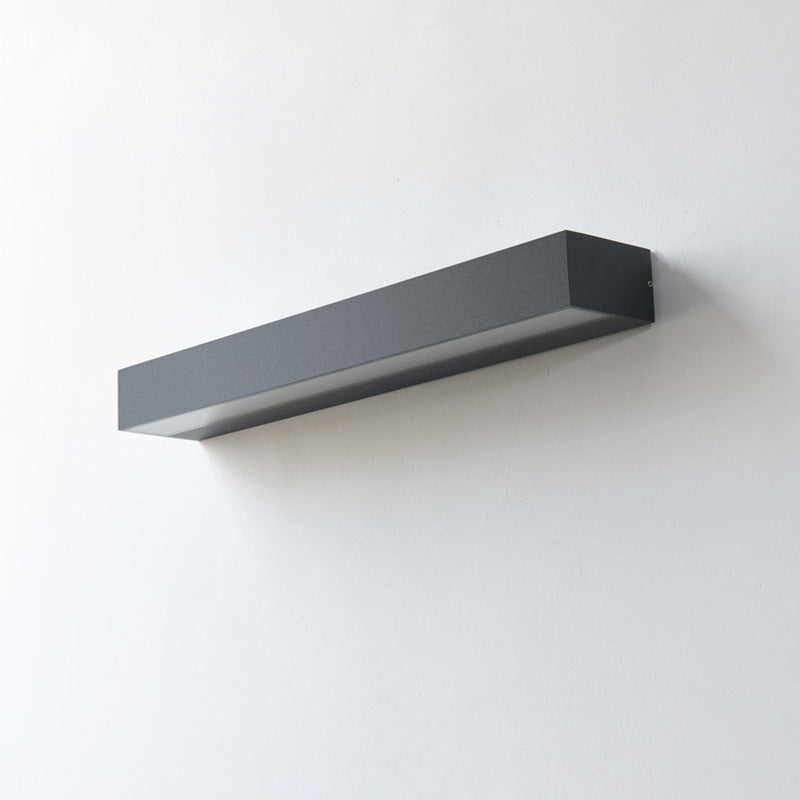 Modern Linear LED Outdoor Wall Light