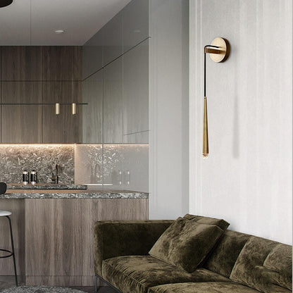 Aquila Brass Tube Wall Lamp
