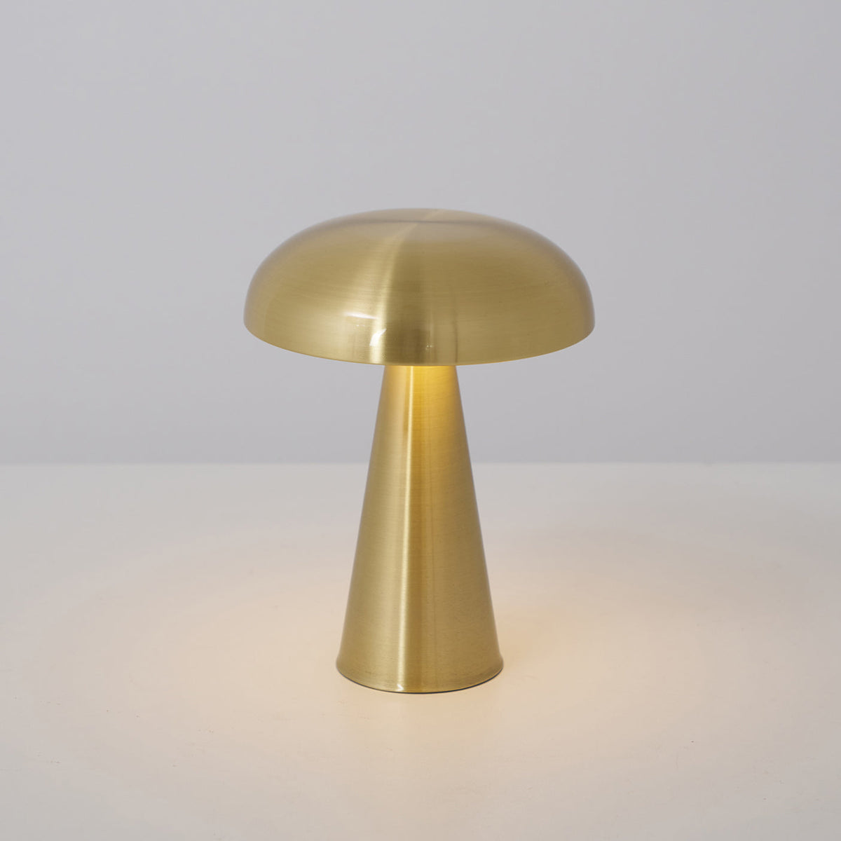 Como Table Lamp (built-in battery)