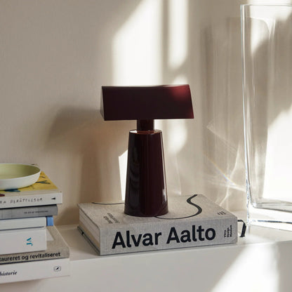 Caret Table Lamp (Built-in battery)