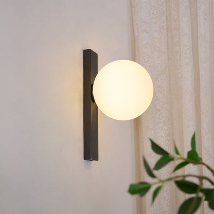Circ 3720 Wall Lamp