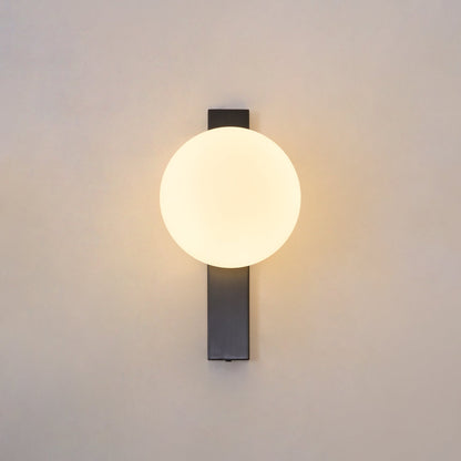 Circ 3720 Wall Lamp