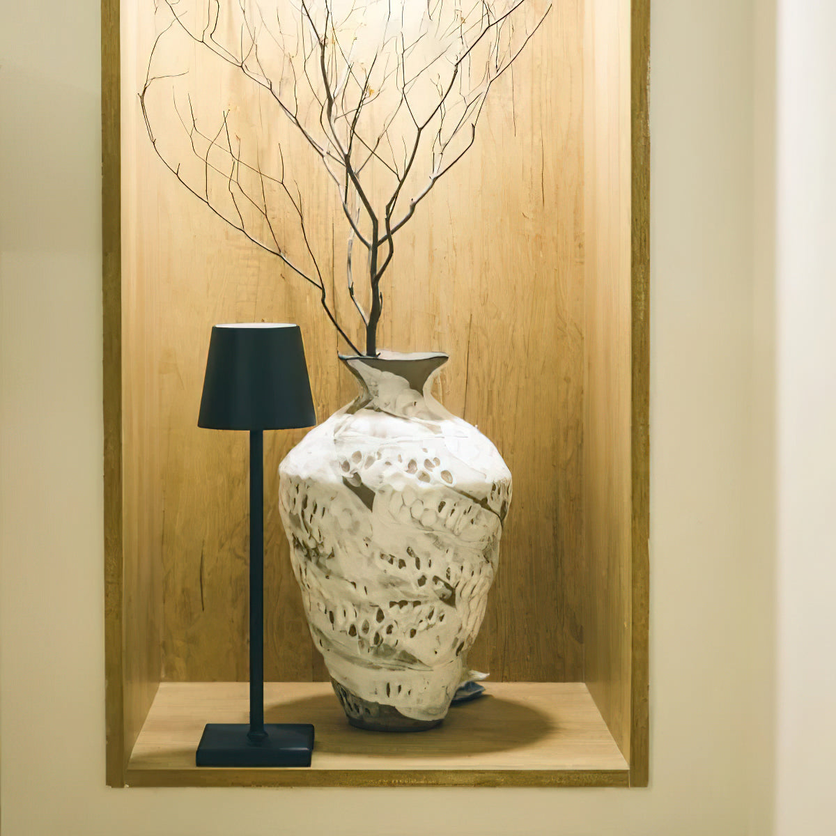 Cordless Rechargeable LED Table Lamp (built-in battery)