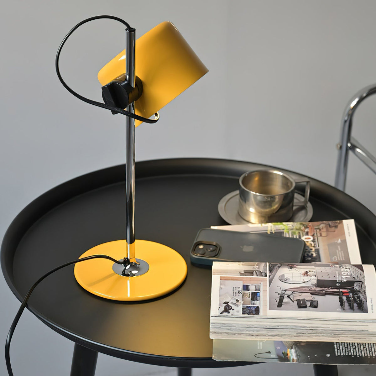 Coupe Table Lamp