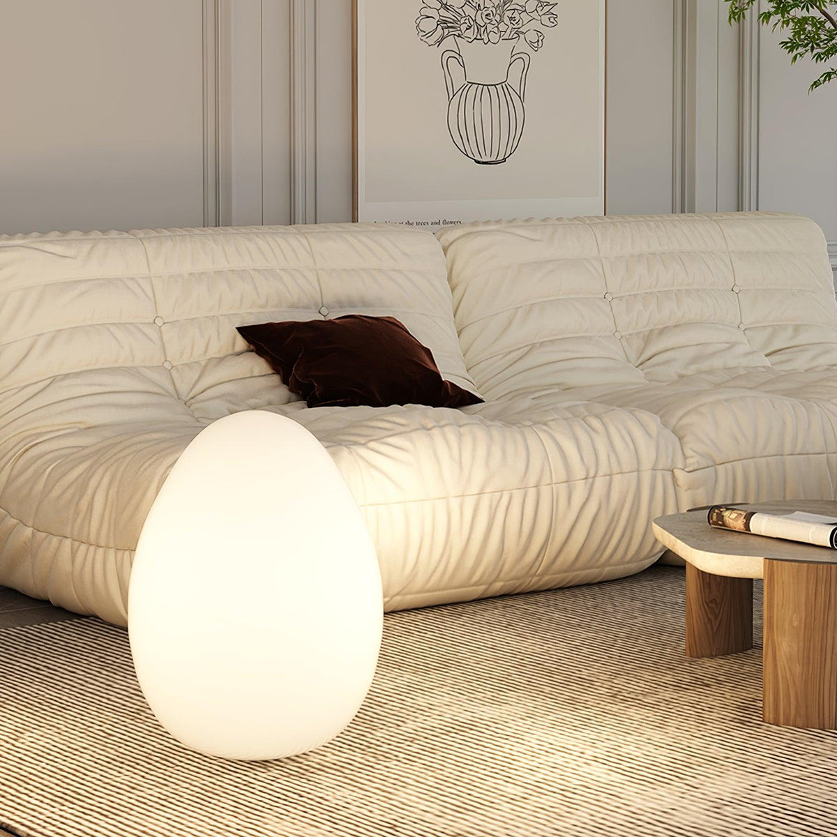 Lunex Egg Table Lamp
