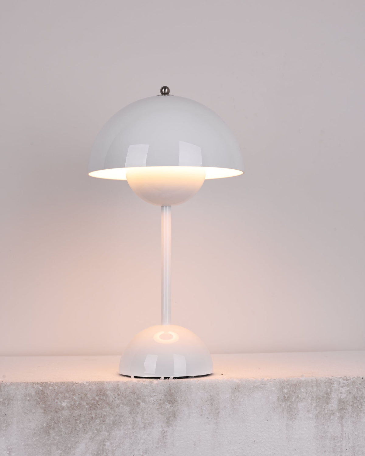 Flowerpot Portable Table Lamp