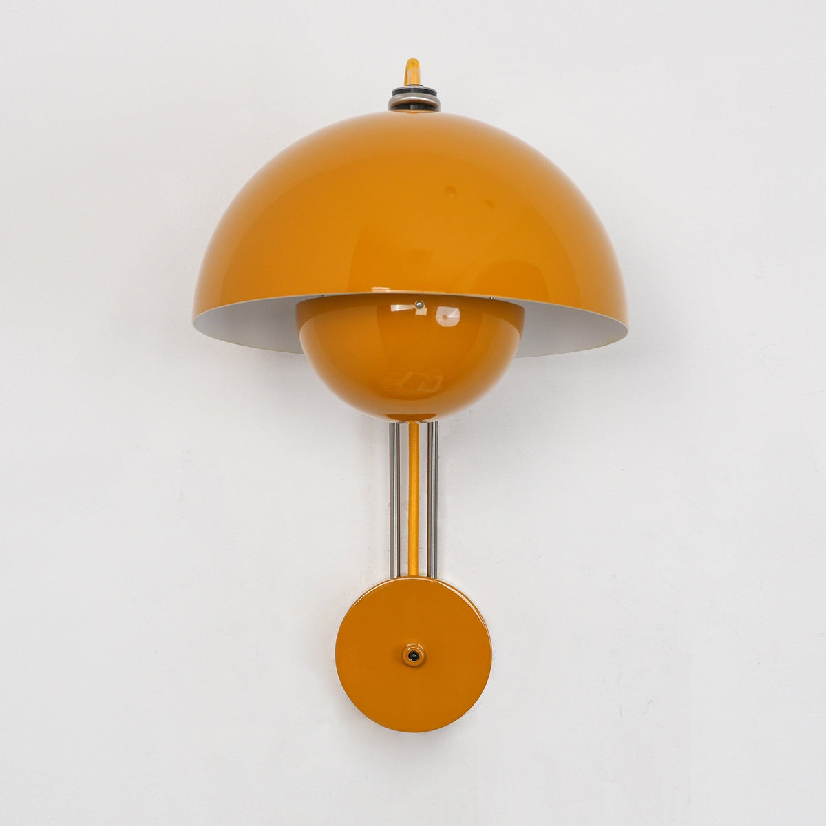 Flowerpot VP9 Wall Lamp