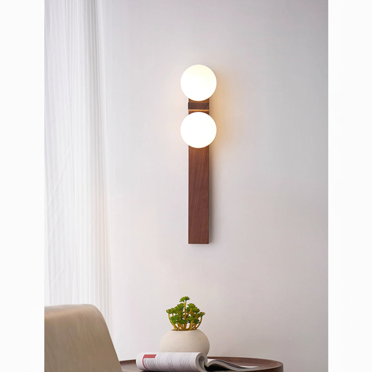 Lumina Wall Lamp