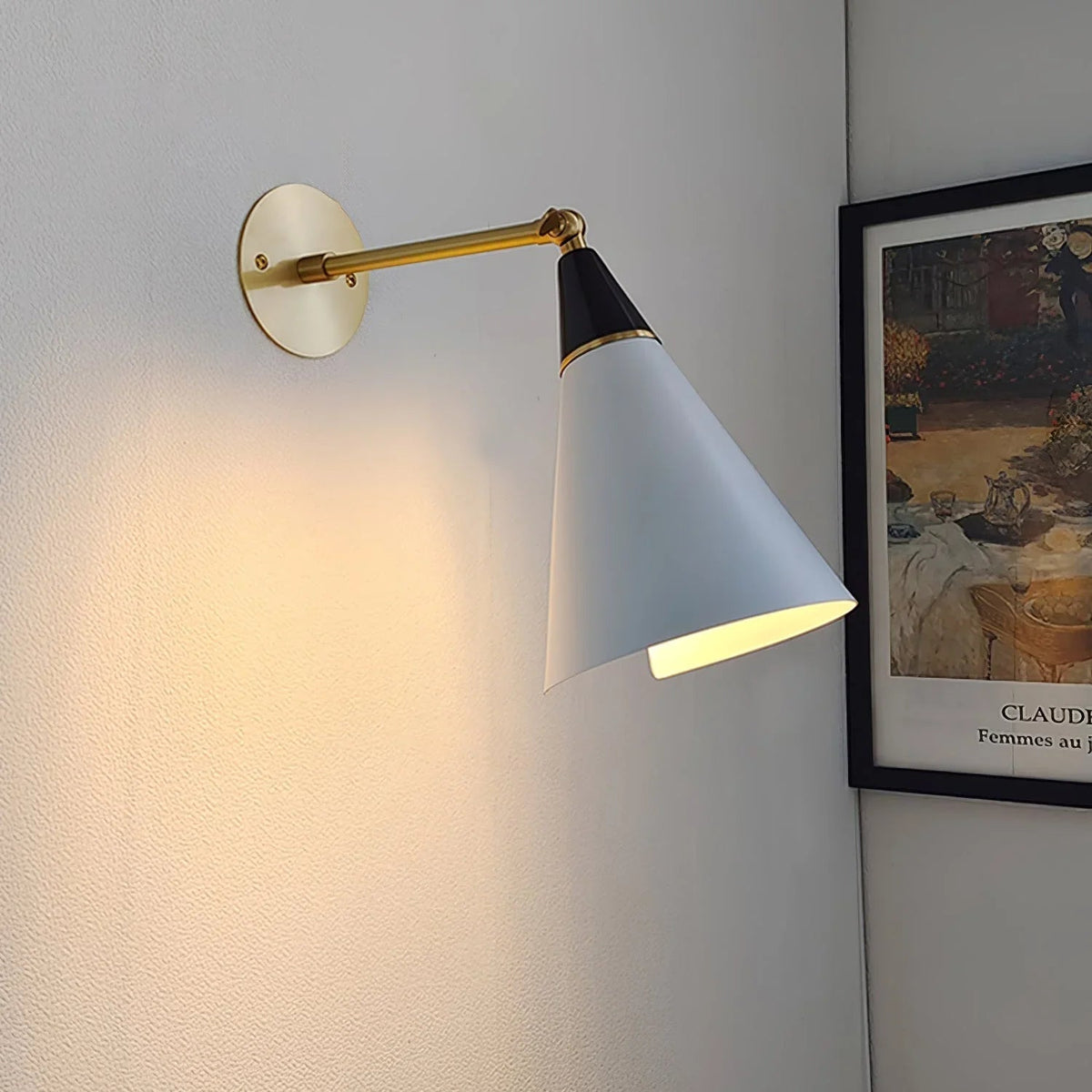 Magara Adjustable Wall Light