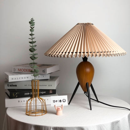 Mian Table Lamp