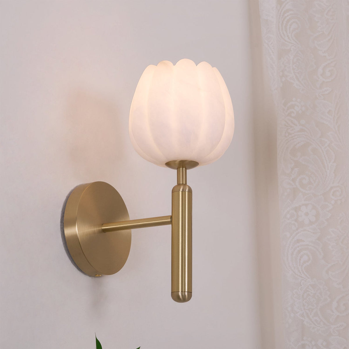 Bloom Petal Wall Lamp