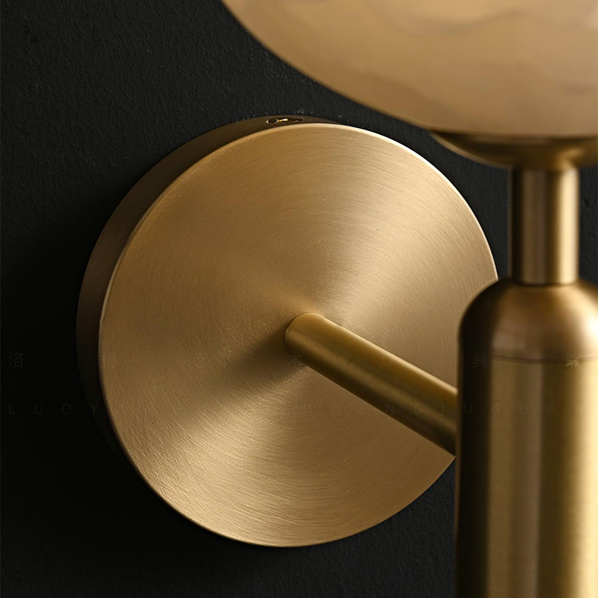 Bloom Petal Wall Lamp