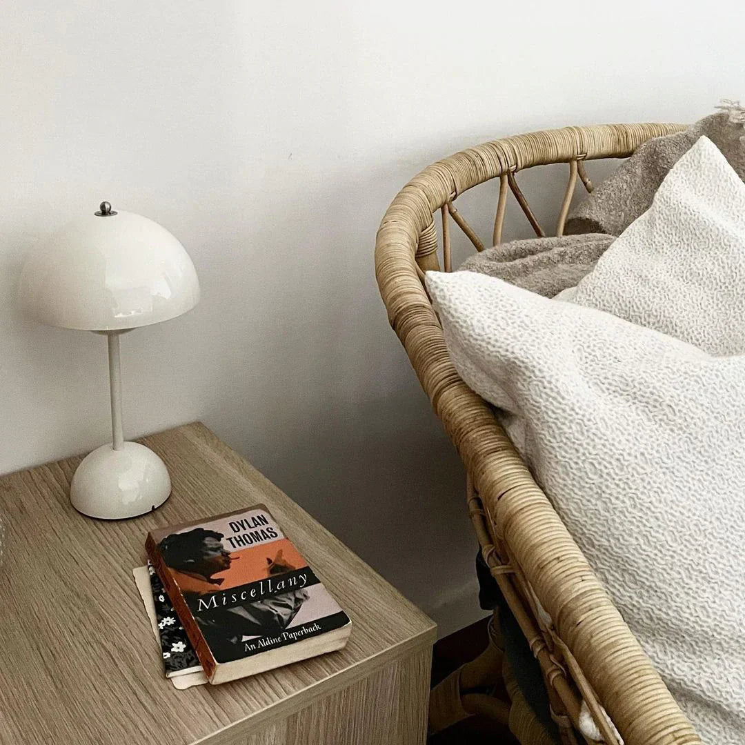 Modern Cordless Touch Control Table Lamp