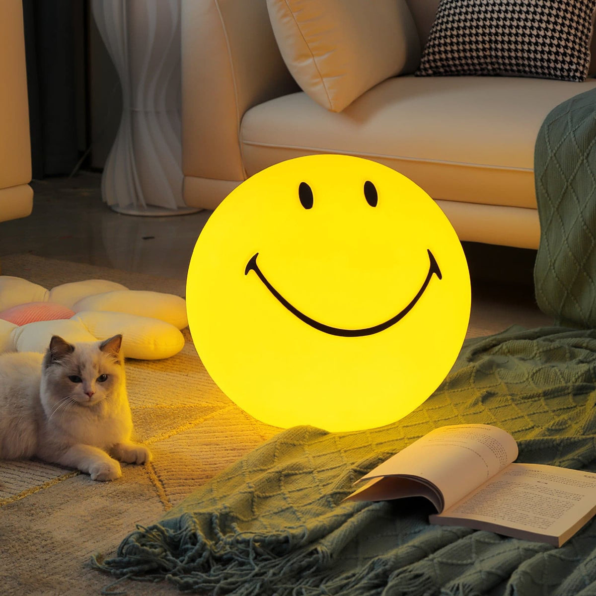 Cheerful Smiley Table Lamp