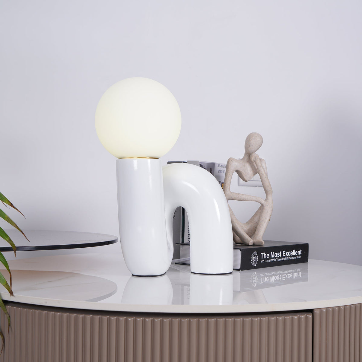 Neo Table Lamp