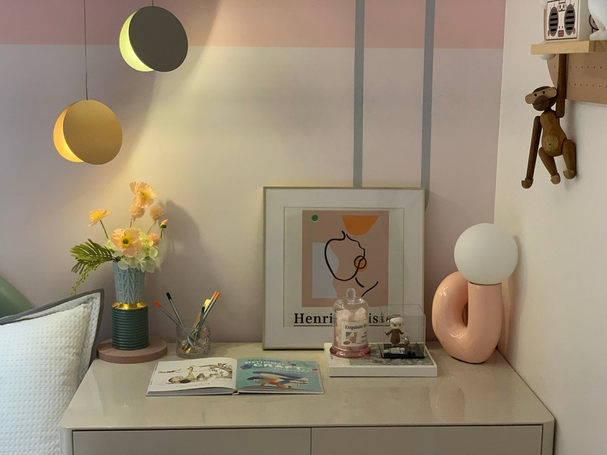 Neo Table Lamp
