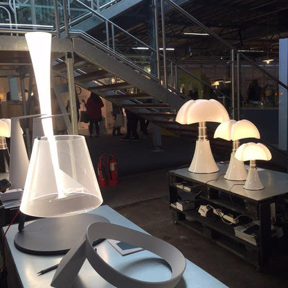 Pipistrello Modern Table Lamp
