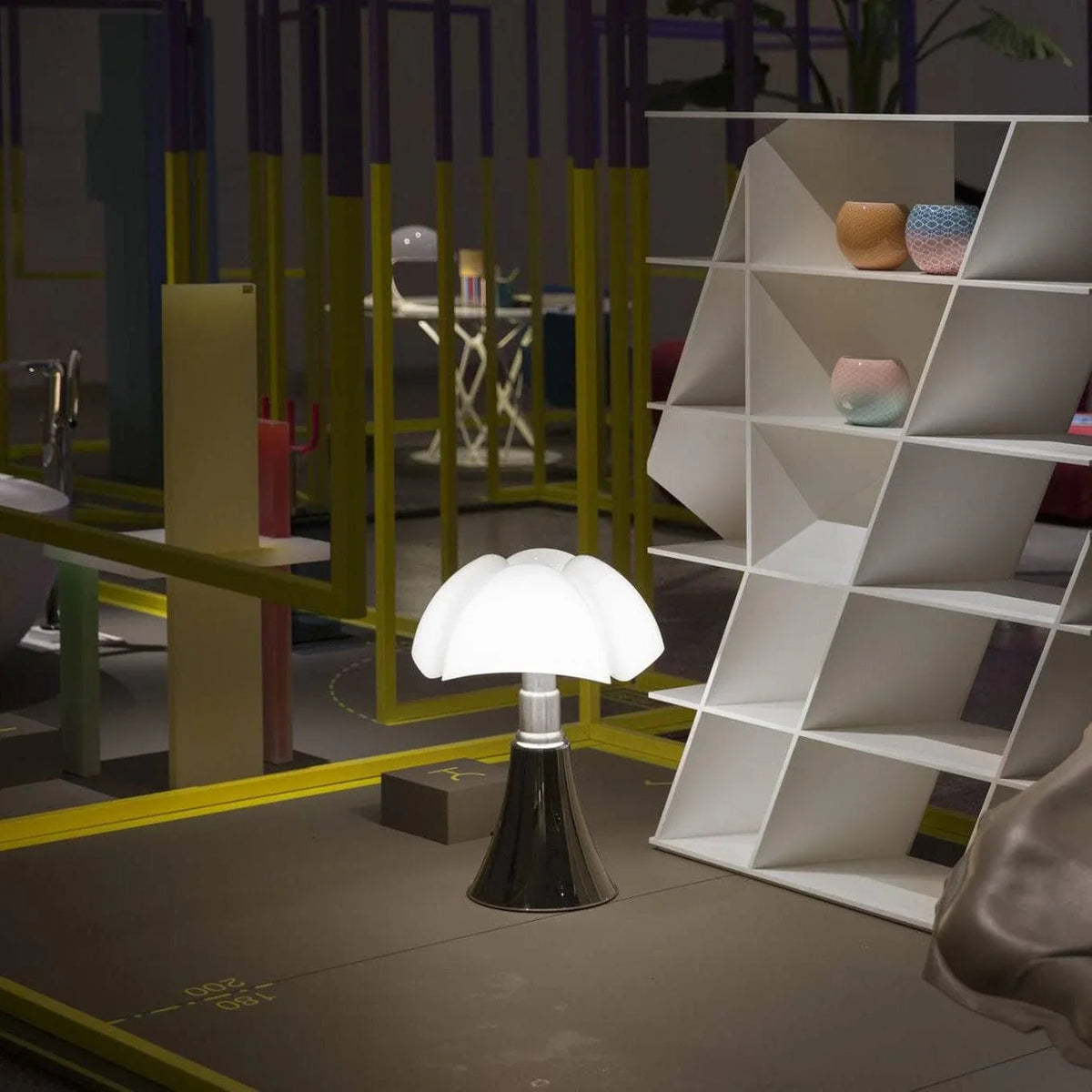 Pipistrello Modern Table Lamp