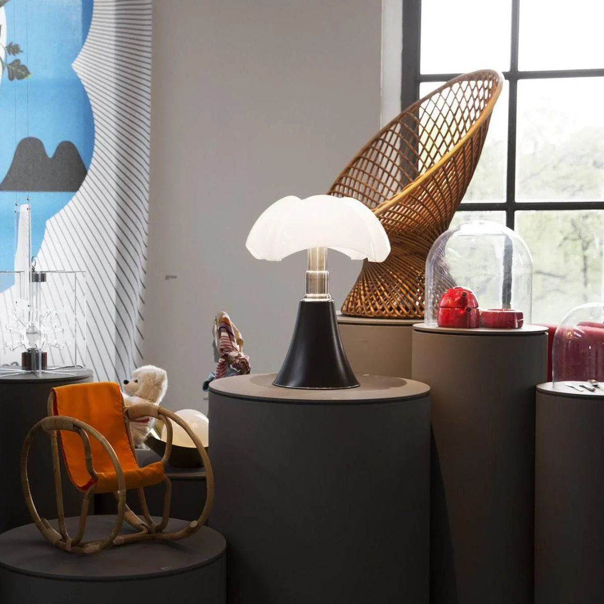 Pipistrello Modern Table Lamp