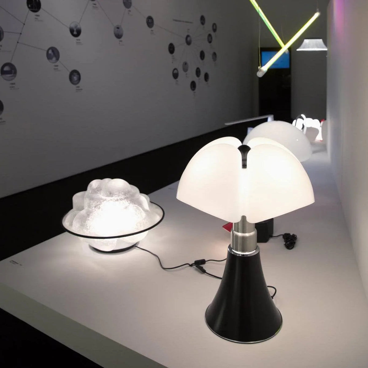 Pipistrello Modern Table Lamp