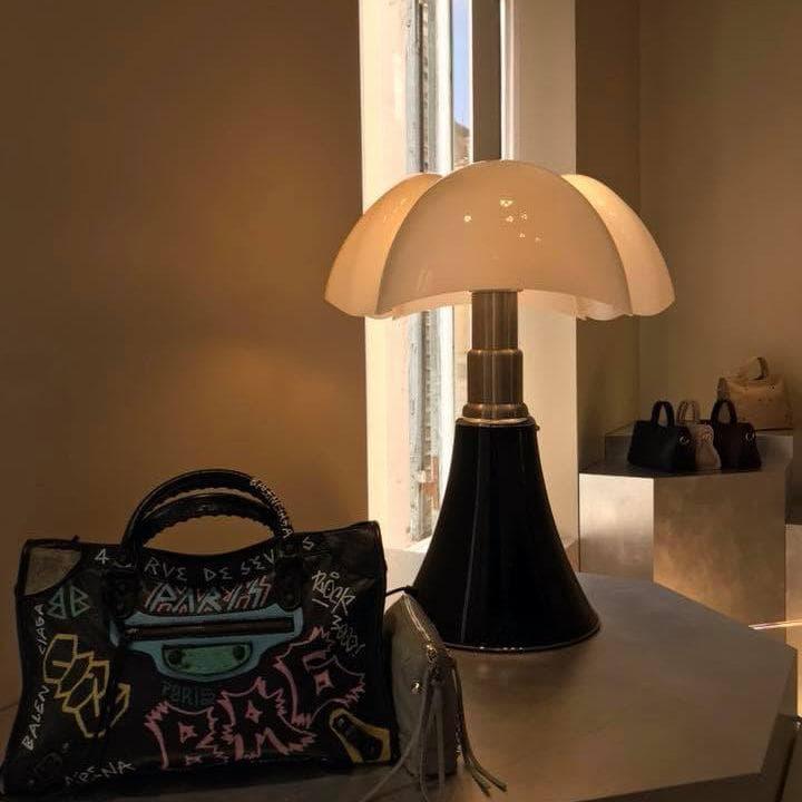 Pipistrello Modern Table Lamp