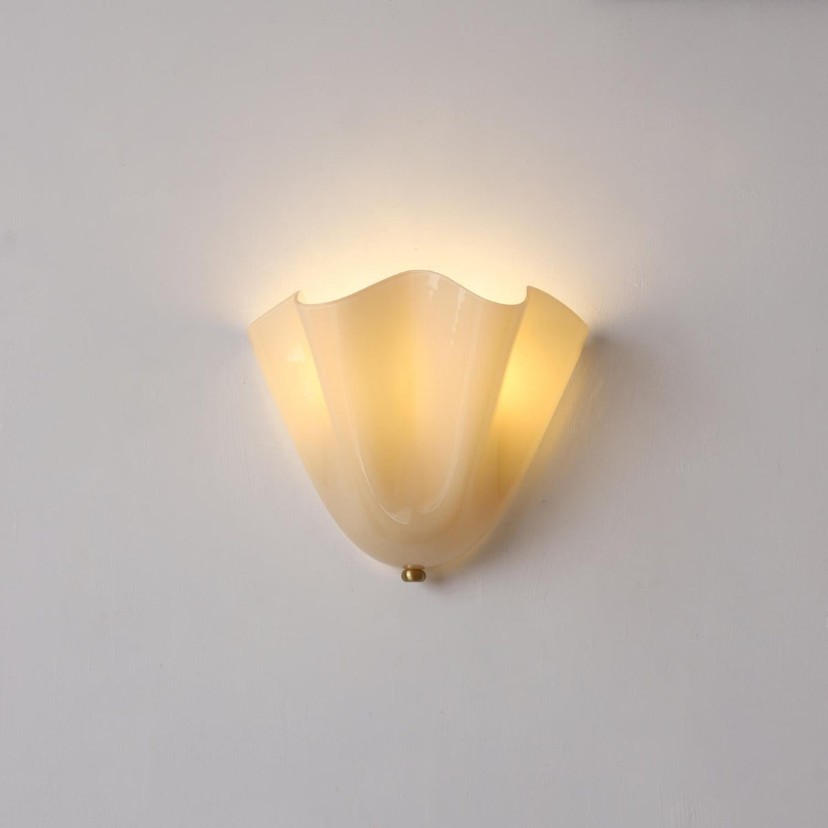 Vera Glass Petal Wall Sconce