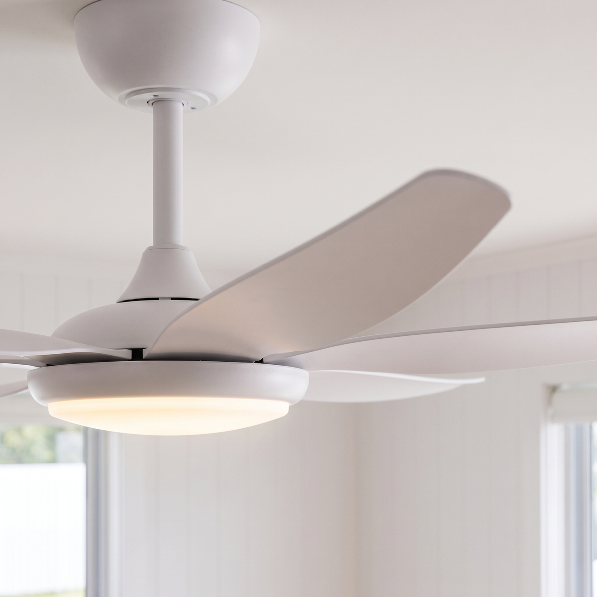 Ellis 52" / 56" DC Ceiling Fan with LED Light – close-up detail