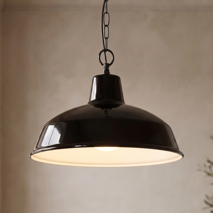 Industrial Chain Pendant Light – close-up detail