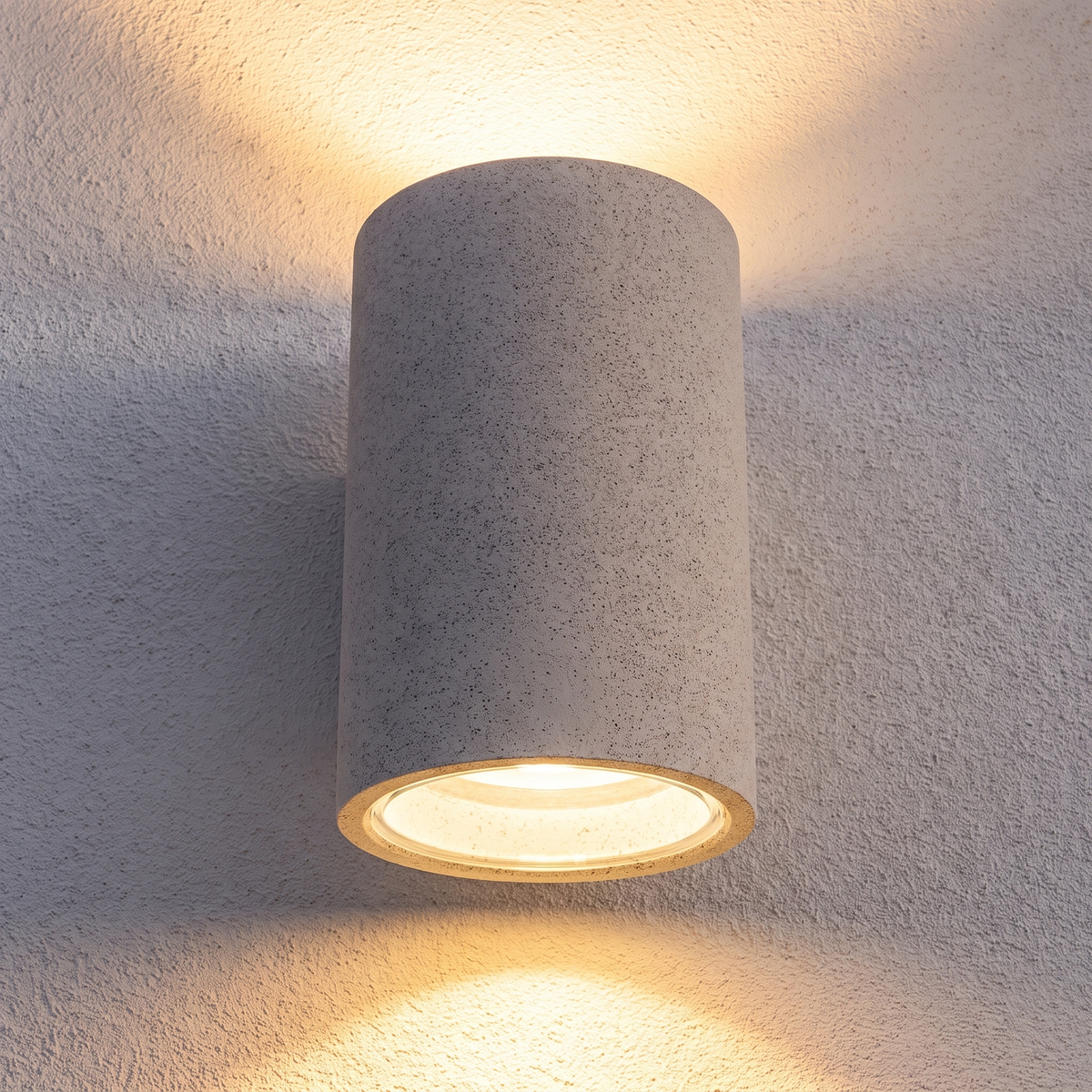 Stonebrook Concrete LED Exterior Wall Light – close-up detail