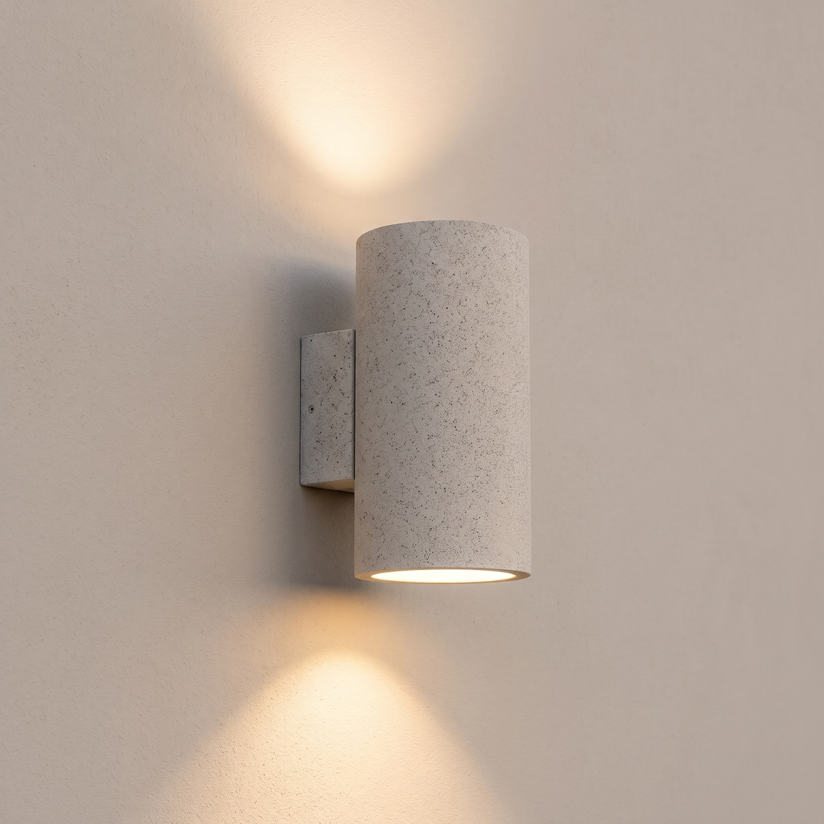 Stonebrook Concrete LED Exterior Wall Light – side profile